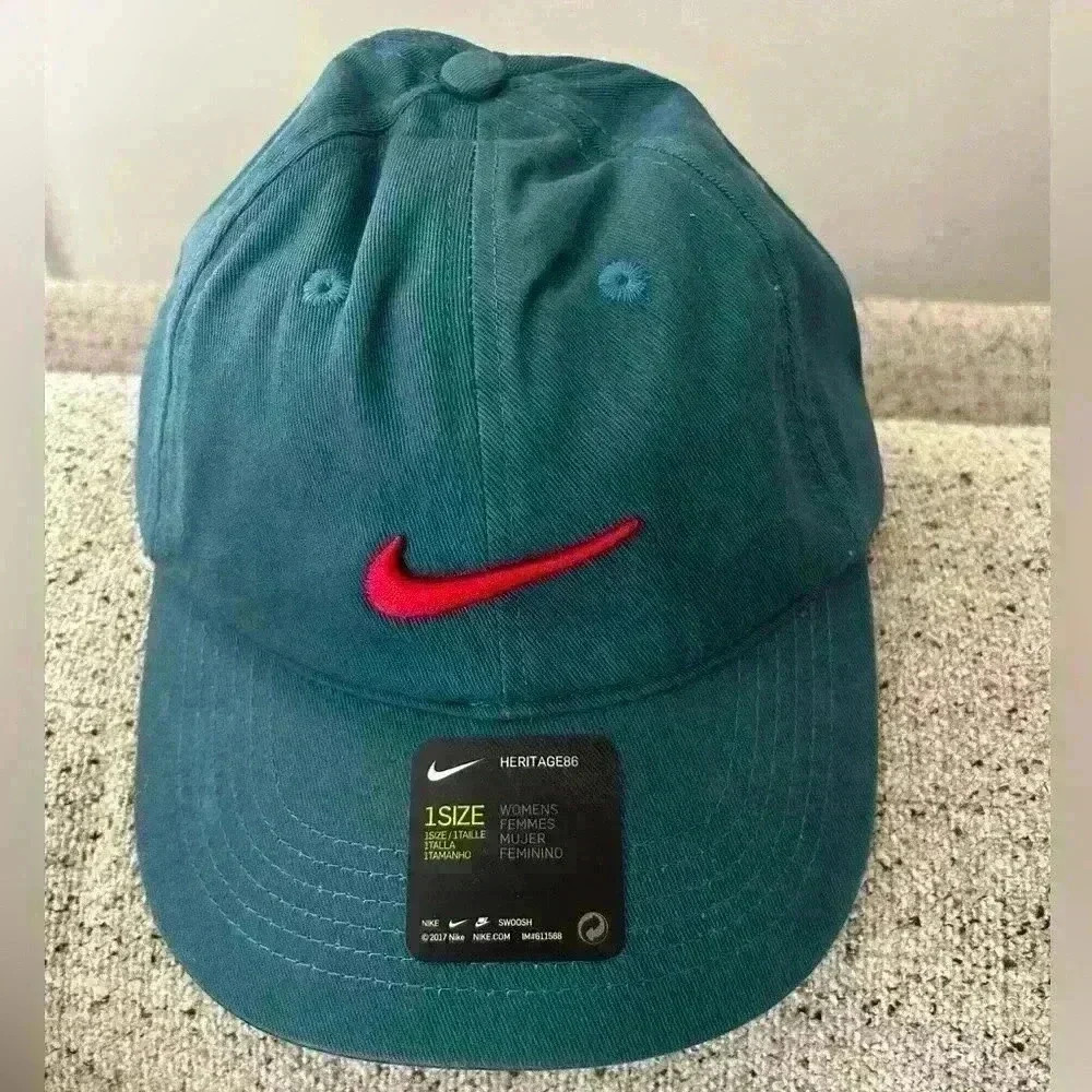 Nike Women’s Heritage 86 Adjustable Hat, Blue - Picture 1 of 4
